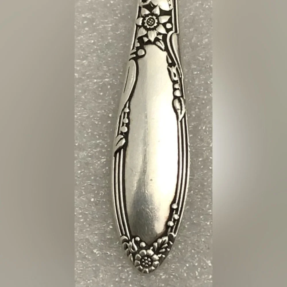 Heirloom Sterling Teaspoon